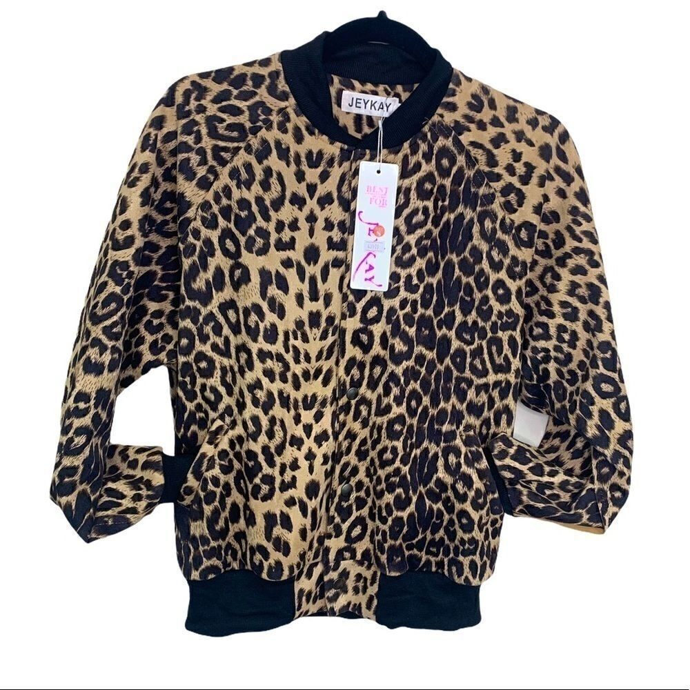 Jeykay cheetah bomber jacket. SO SOFT! small NWT